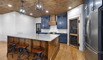 387 Emory Dr, Arab, AL 35016