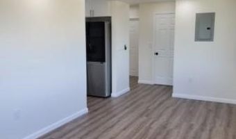 1170 Wanaka St A, Honolulu, HI 96818
