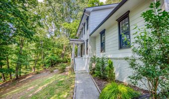 813 Lakeshore, Berkeley Lake, GA 30096