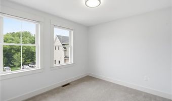 12 Park Ave 13, Narragansett, RI 02882
