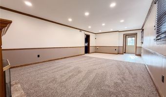 262 Idlewood Rd, Austintown, OH 44515