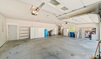 5201 N Stinger St, Boise, ID 83703