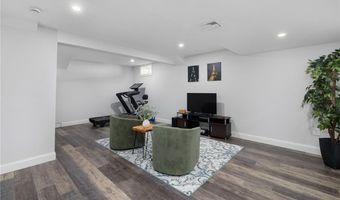 60 Harmony St, Cranston, RI 02920