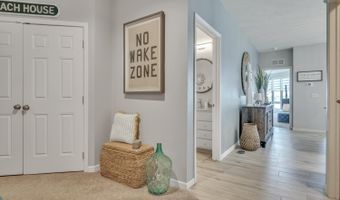 425 240th Ave #206, Arnolds Park, IA 51331