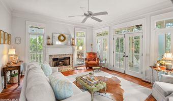 110 Coosaw Club Dr, Beaufort, SC 29907