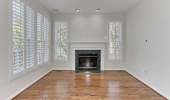 5120 GRIMM Dr, Alexandria, VA 22304