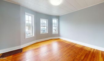 2216 4th St, Altoona, PA 16601