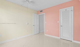 2999 Point East Dr C214, Aventura, FL 33160