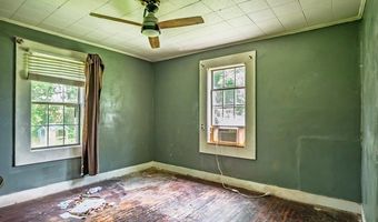 107 Central St, Batesville, MS 38606