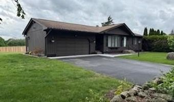 446 Angell Rd, North Providence, RI 02904