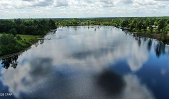 537 Mcpherson Dr, Alford, FL 32420
