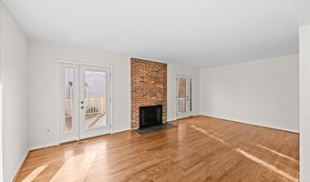 4619 MAYHUNT Ct, Alexandria, VA 22312