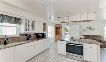 872 N SHORE Dr, Anna Maria, FL 34216