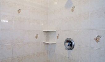 23 Forrester Ct, Amherst, NY 14228