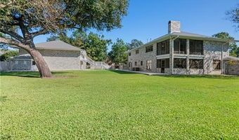 106 CAMBRIDGE Dr, Belle Chasse, LA 70037