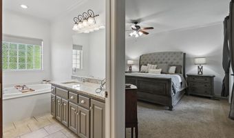 2716 Juniper Dr, Benton, AR 72015