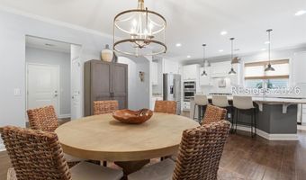 25 Weeping Willow Dr, Bluffton, SC 29910