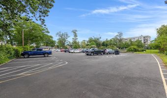 151 Alsace St, Bridgeport, CT 06604