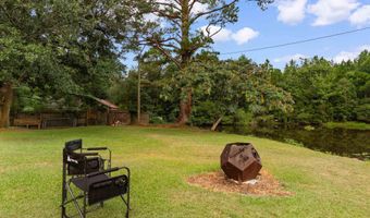 100 Carnation Dr, Andrews, SC 29510