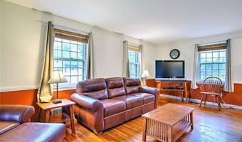 9 KNAPTON St, Barrington, RI 02806