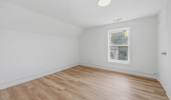 527 N Main St, Bristol, CT 06010
