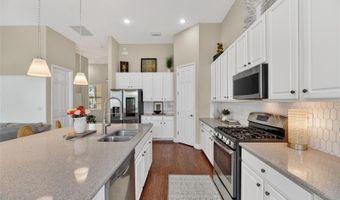 508 WINTERSIDE Dr, Apollo Beach, FL 33572