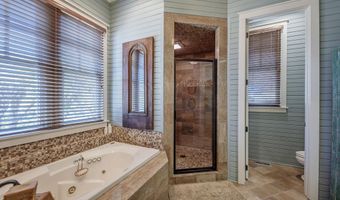 164 Easy St, Alexander City, AL 35010