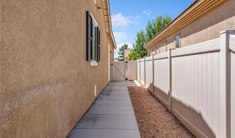 10803 Katepwa St, Apple Valley, CA 92308