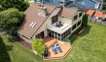 3154 Waucheeta Trl, Madison, WI 53711
