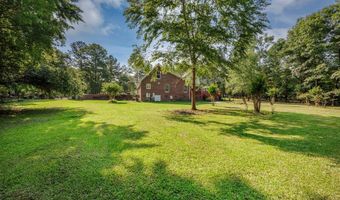 1368 Sunnyhill Dr, Camden, SC 29020