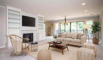 26202 Plantation Dr NE 202, Atlanta, GA 30324