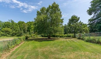 9 Hounds Way, Bath, ME 04530