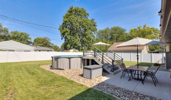 814 SE Oak Dr, Ankeny, IA 50021