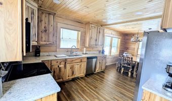2423 9th Dr, Adams, WI 53910
