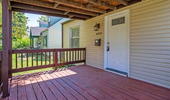 1059 Lawrence Dr, Columbus, OH 43207