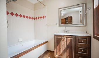 4825 Sycamore St, Aldrich, MO 65601