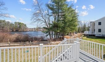 34 Cutter Ln 69, Amesbury, MA 01913
