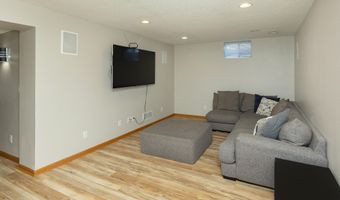 3018 SW Prairie View Rd, Ankeny, IA 50023