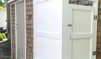 327 OAKWOOD St, Bethany Beach, DE 19930