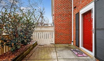 1455- B N VAN DORN St, Alexandria, VA 22304