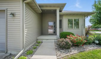 4942 Hemingway Dr, Ames, IA 50014