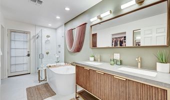 2400 La Solana Way, Las Vegas, NV 89102