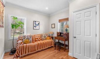 40 Lloyd Bowen Ct, Glocester, RI 02814