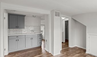 705 JACKSON St, Oregon City, OR 97045