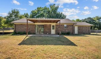 1402 King St, Weatherford, TX 76086