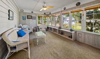 519 Country Club Dr W, Arapahoe, NC 28510