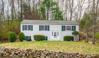23 Oak Grove Rd, Brookfield, CT 06804