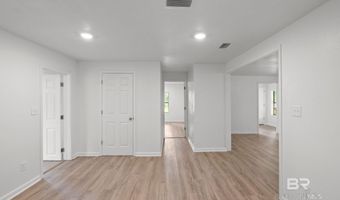 15616 Dogwood Rd, Bay Minette, AL 36507