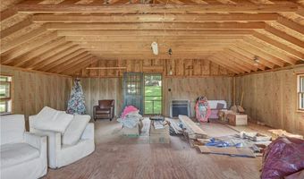 4350 SE Pigeon Hill Rd, Agency, MO 64401
