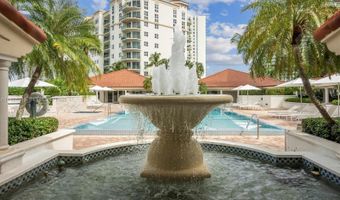 20000 E Country Club Dr 302, Aventura, FL 33180